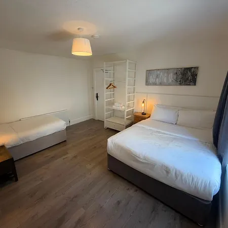 Apartment Docklands House Dublin
