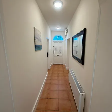 Docklands House Apartment